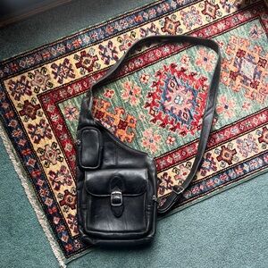 Vintage y2k leather side body purse